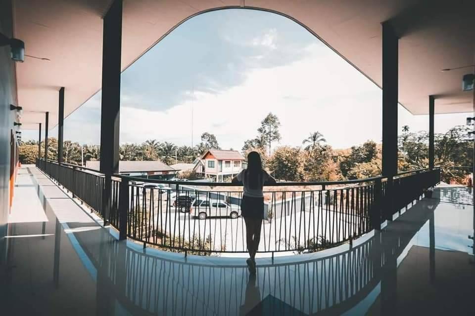 Hillside Boutique Hotel Surat Thani Bagian luar foto